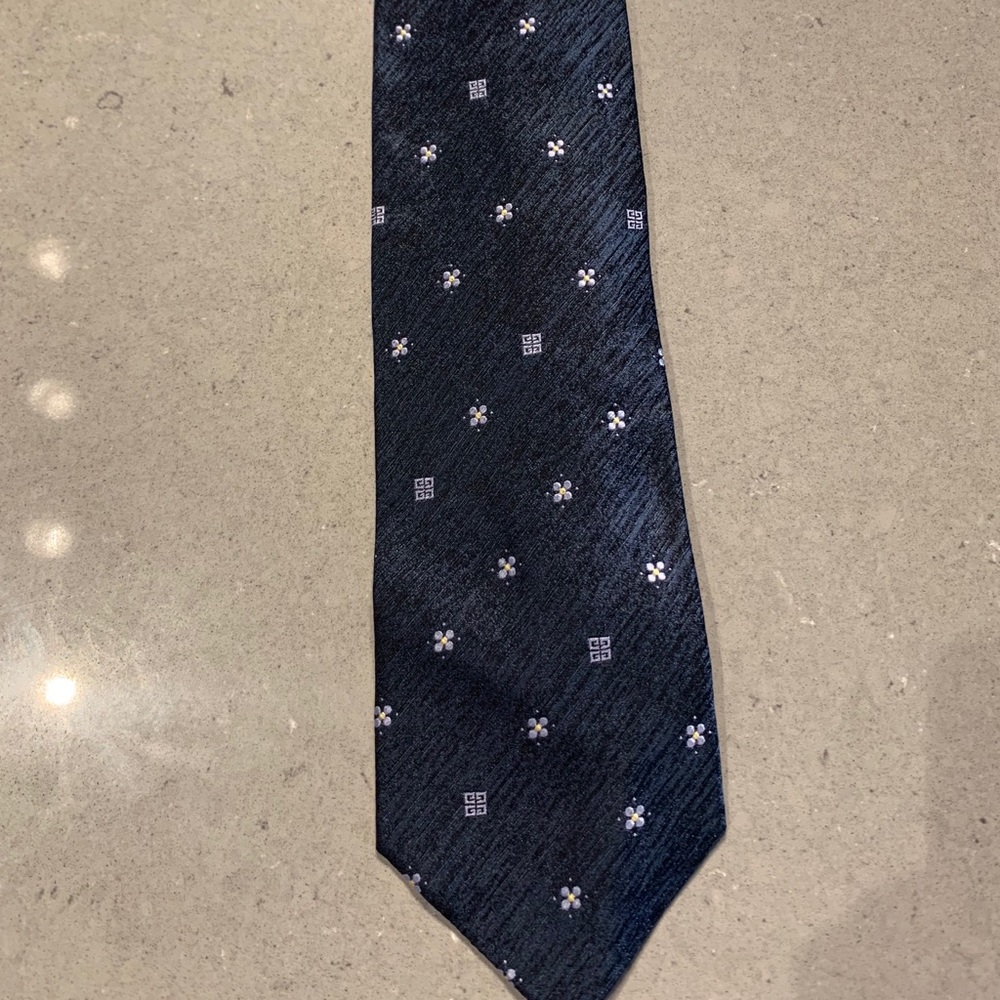 Givenchy Tie